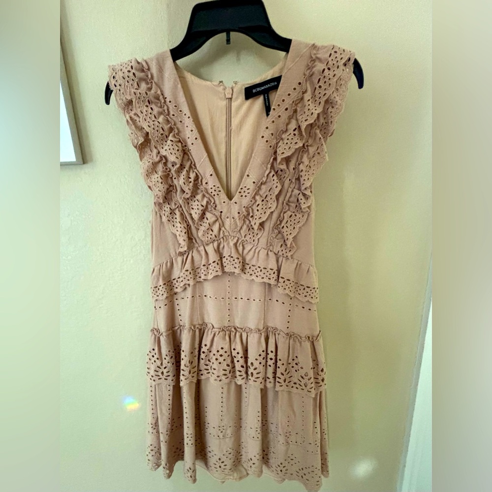 BCBGMAXAZRIA Eyelet Ruffled Dress. Size 2. Excellent pre owned condition.